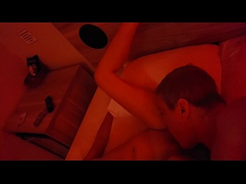 ❤️ Ližem moju mokru macu. Porno video kod nas ☑