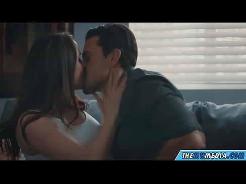 ❤️ Romantičan seks sa dobrom prsom mamom Porno video kod nas ☑