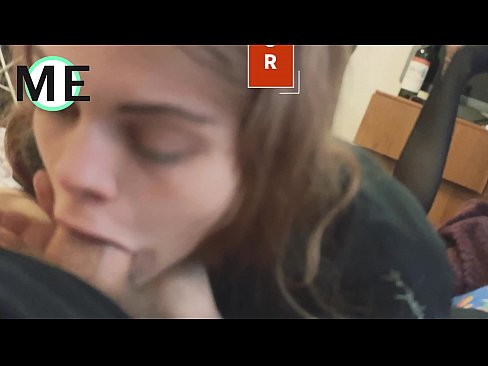 ❤️ Grleni kurac, poderane najlonke i poderane štikle lijepo je upoznati Porno video kod nas ☑